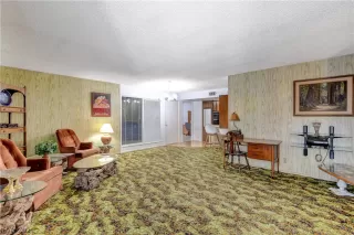 Photo #5: 2294177 Listing 