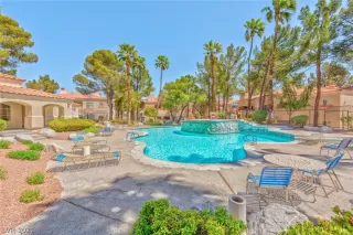 Photo #1: 2294221 Listing