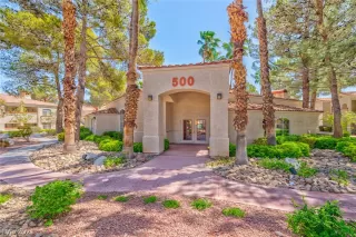 Photo #4: 2294221 Listing