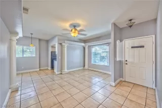 Photo #5: 2294221 Listing