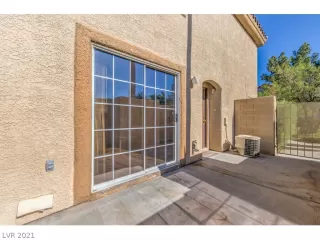 Photo #3: 2294248 Listing 