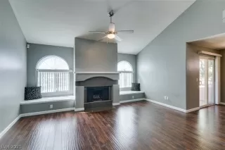 Photo #4: 2294290 Listing 