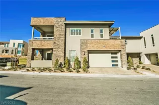 Photo #1: 2294295 Listing