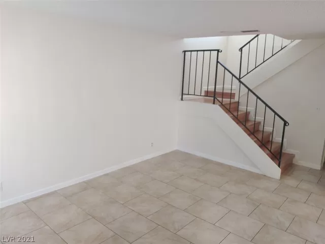 MLS: 2294303 Condo For Sale