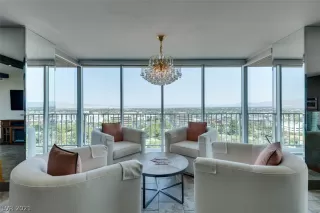 Photo #1: 2294314 Listing