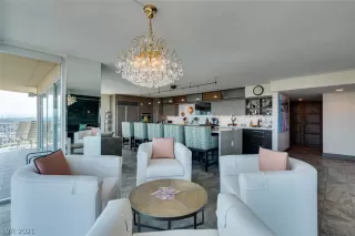 Photo #3: 2294314 Listing