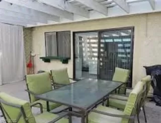 Photo #5: 2294352 Listing 