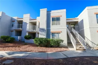 Photo #2: 2294395 Listing