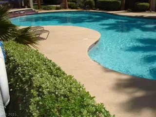 Photo #3: 2294415 Listing 