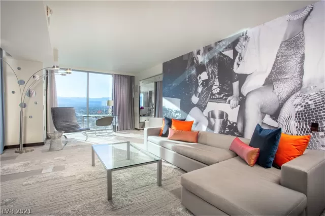 MLS: 2294442 Condo For Sale