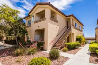 Photo #2: 2294465 Listing