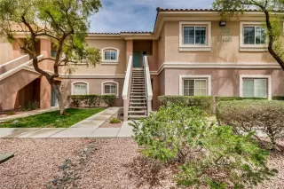 Photo #2: 2294472 Listing 