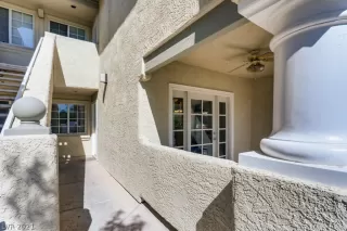 Photo #3: 2294501 Listing