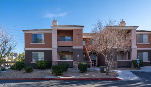 MLS: 2294517 Condo For Sale