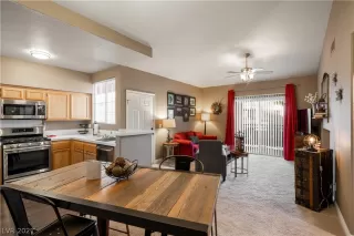 Photo #2: 2294517 Listing