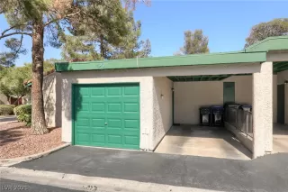 Photo #3: 2294557 Listing 