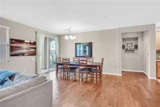 Photo #6: 2294571 Listing 