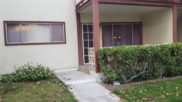 MLS: 2294605 Condo For Sale