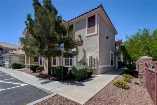 Photo #1: 2294657 Listing 