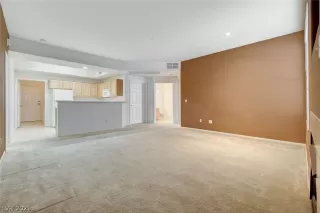 Photo #3: 2294657 Listing 