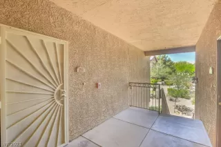 Photo #3: 2294662 Listing