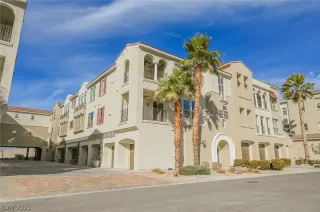 Photo #4: 2294673 Listing 