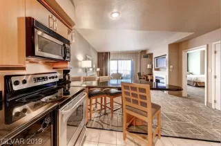 Photo #6: 2294680 Listing