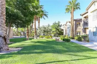 Photo #2: 2294693 Listing