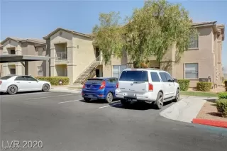 Photo #3: 2294693 Listing