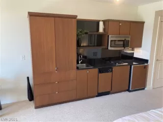 Photo #2: 2294735 Listing