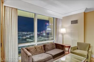 Photo #4: 2294746 Listing 