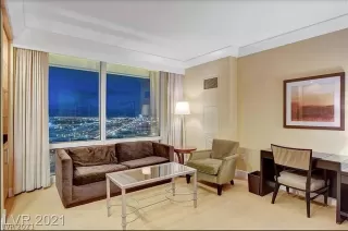 Photo #5: 2294746 Listing 