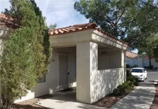 Photo #5: 2294773 Listing