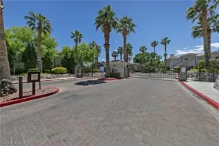 Photo #1: 2294774 Listing 