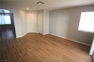 Photo #1: 2294787 Listing 