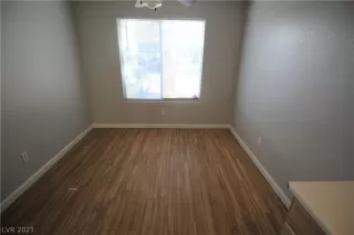 Photo #5: 2294787 Listing 