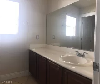 Photo #4: 2294811 Listing 