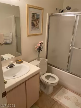 Photo #3: 2294828 Listing 