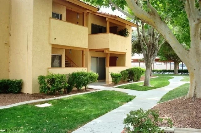 MLS: 2294869 Condo For Sale
