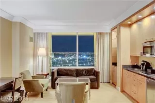 Photo #3: 2294876 Listing 