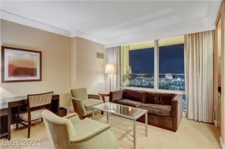 Photo #4: 2294876 Listing 