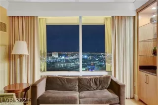 Photo #6: 2294876 Listing 