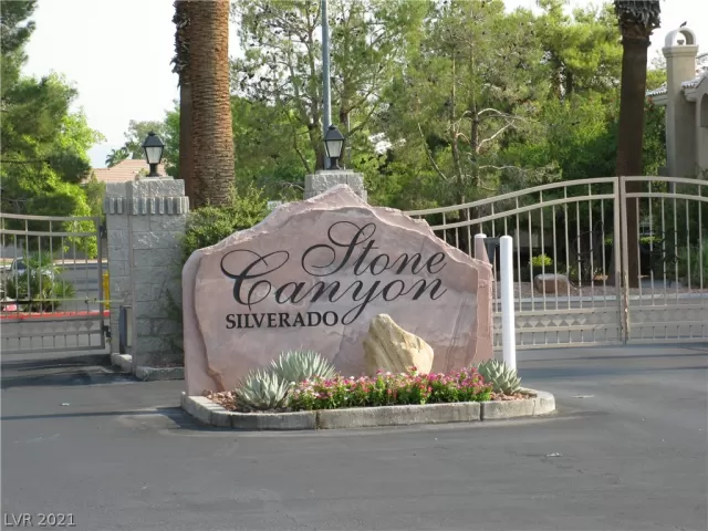 MLS: 2294884 Condo For Sale