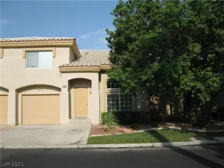 Photo #2: 2294884 Listing