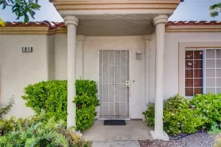 Photo #2: 2294926 Listing