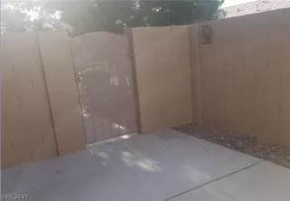 Photo #2: 2294933 Listing