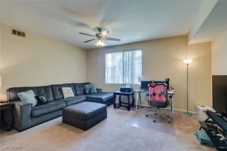 Photo #6: 2294935 Listing 