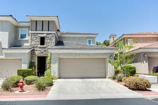 Photo #2: 2294957 Listing