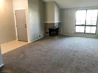 Photo #1: 2294999 Listing 