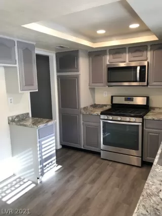 Photo #3: 2294999 Listing 